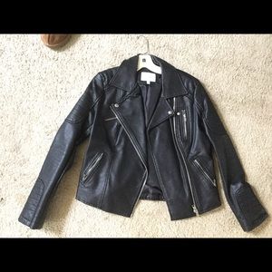 Delias motor jacket